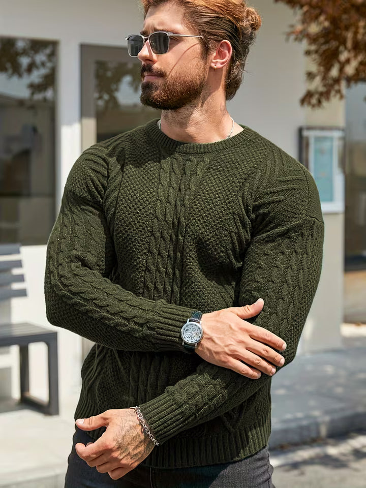 Eiduks - Classic Cable Knit Crew Neck Sweater