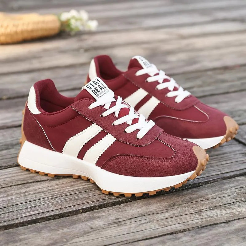Lariesa - Sneakers With Lace-Up Closure and Contrast Stripes