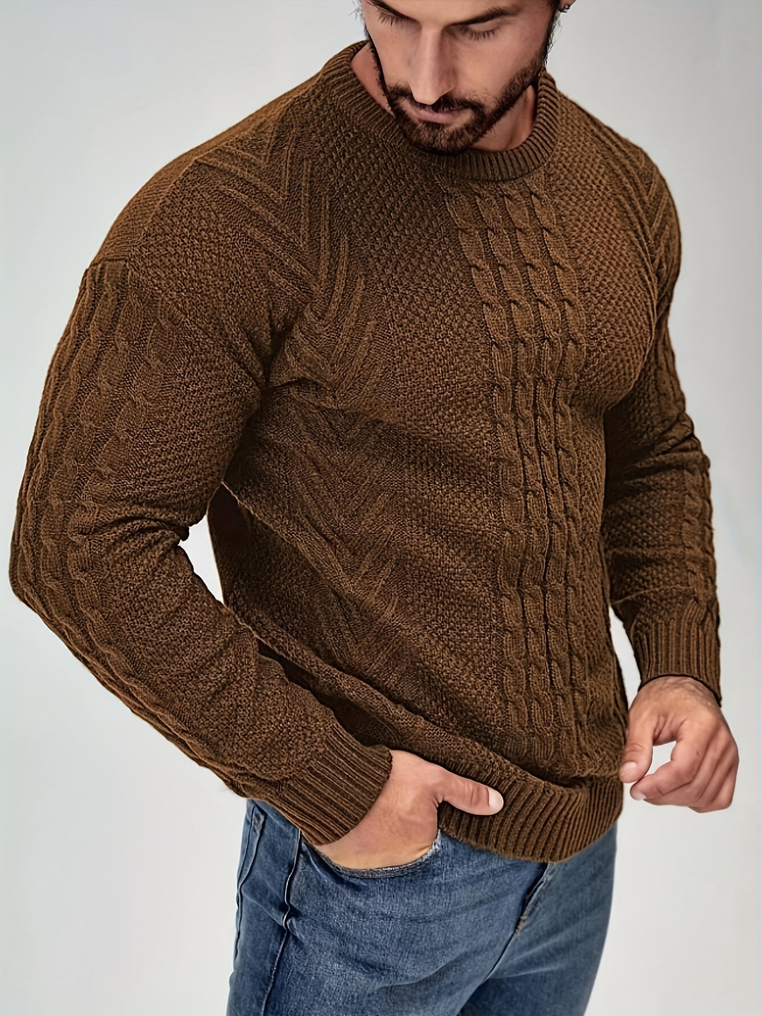 Eiduks - Classic Cable Knit Crew Neck Sweater