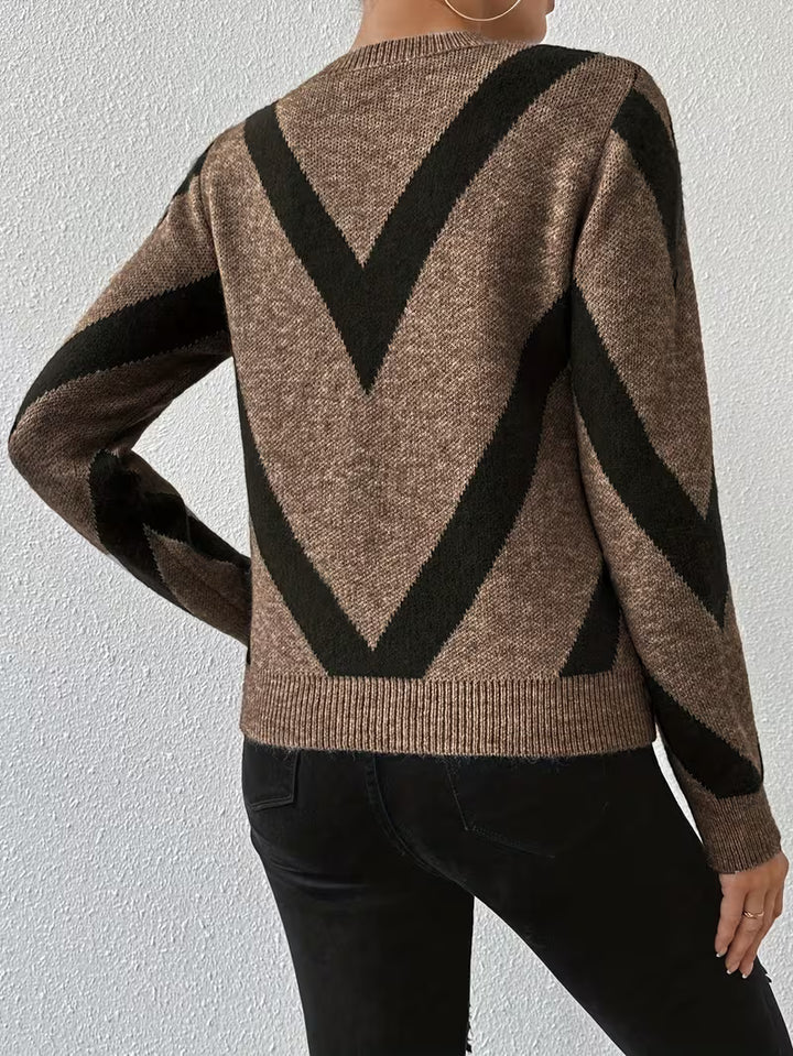 Minaza - Geometric Pattern Round Neck Sweater