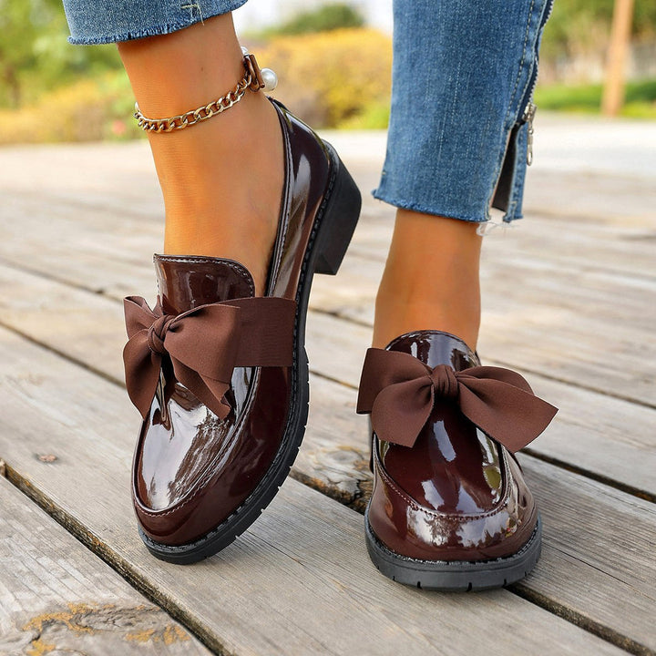 Ziena - Patent Leather Loafer With Bow Accent