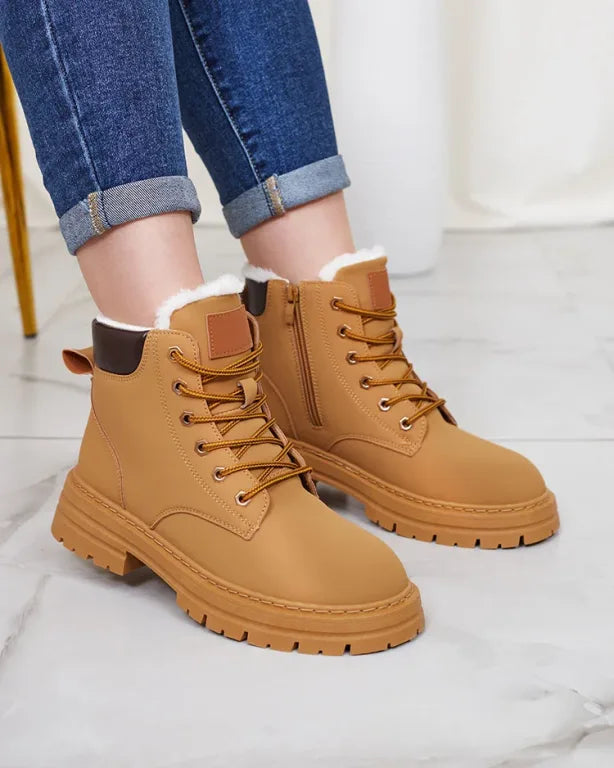 Alosia - Ankle Boots with Laces and Chunky Soles
