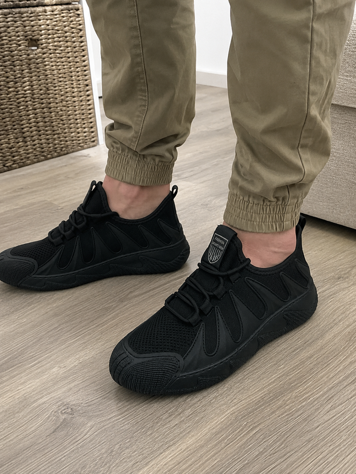 Linmark – Breathable Mesh Lace-Up Sneakers