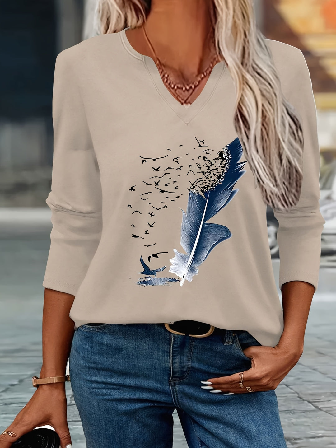 Amandine - Fashionable Summer V-Neck Shirt