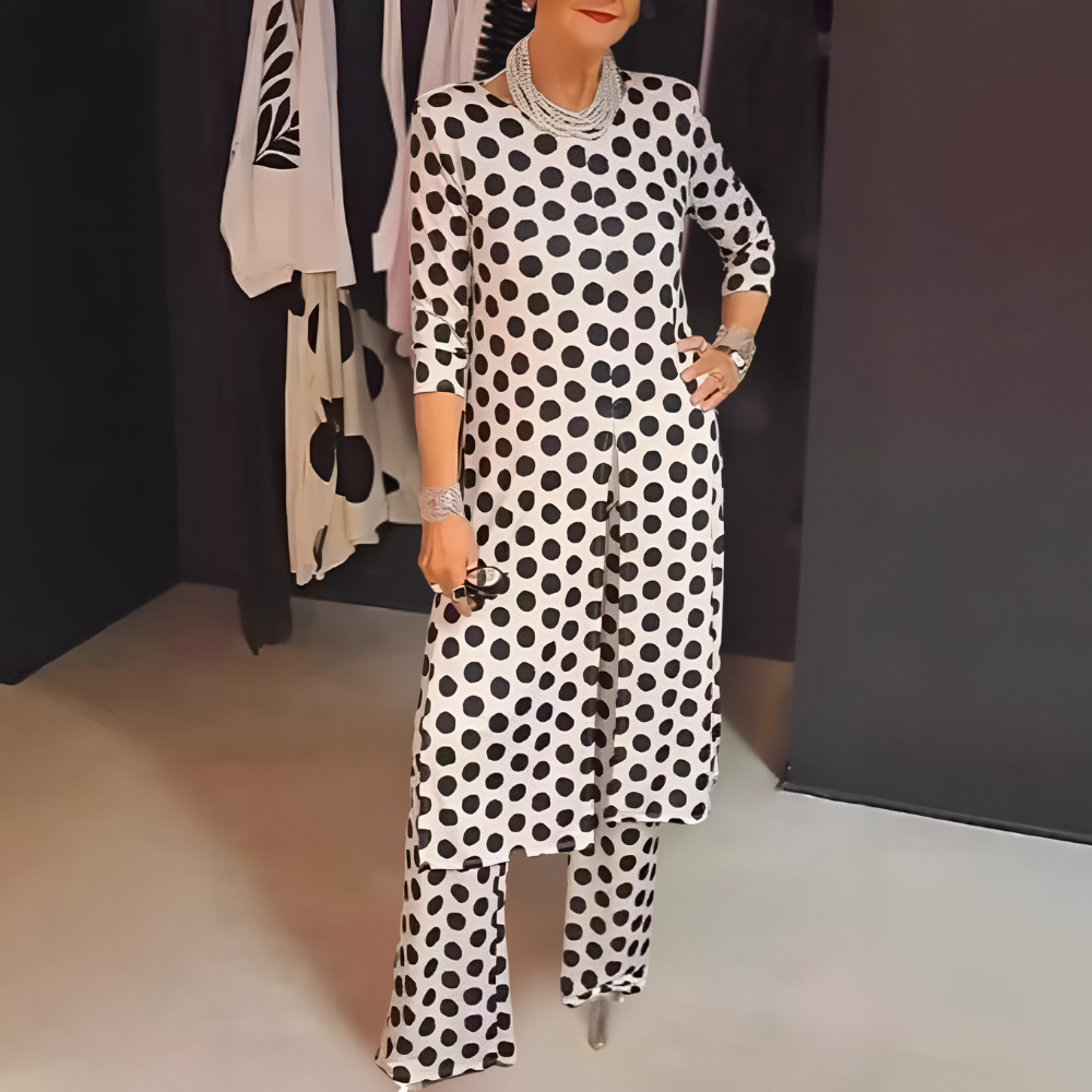 Maryse - Two-Piece Set with Cheerful Dots