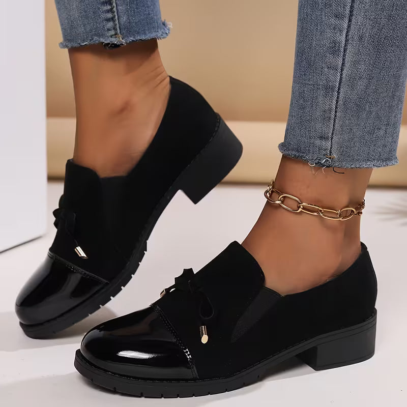 Saiphin - Loafers With Bow and Glossy Toe Cap