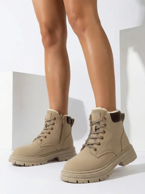 Alosia - Ankle Boots with Laces and Chunky Soles