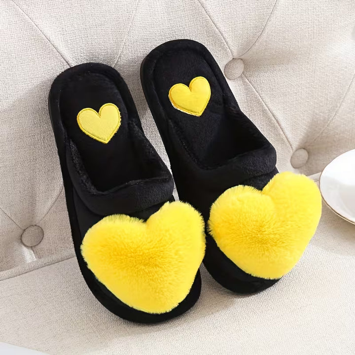 Zeliha - Plush Heart Slippers With Non-Slip Soles