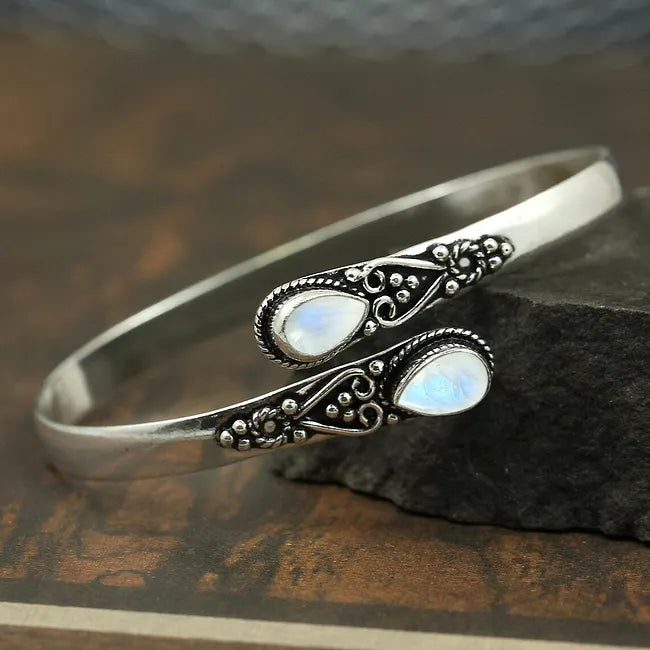 Rovik - Vintage Silver Bracelet