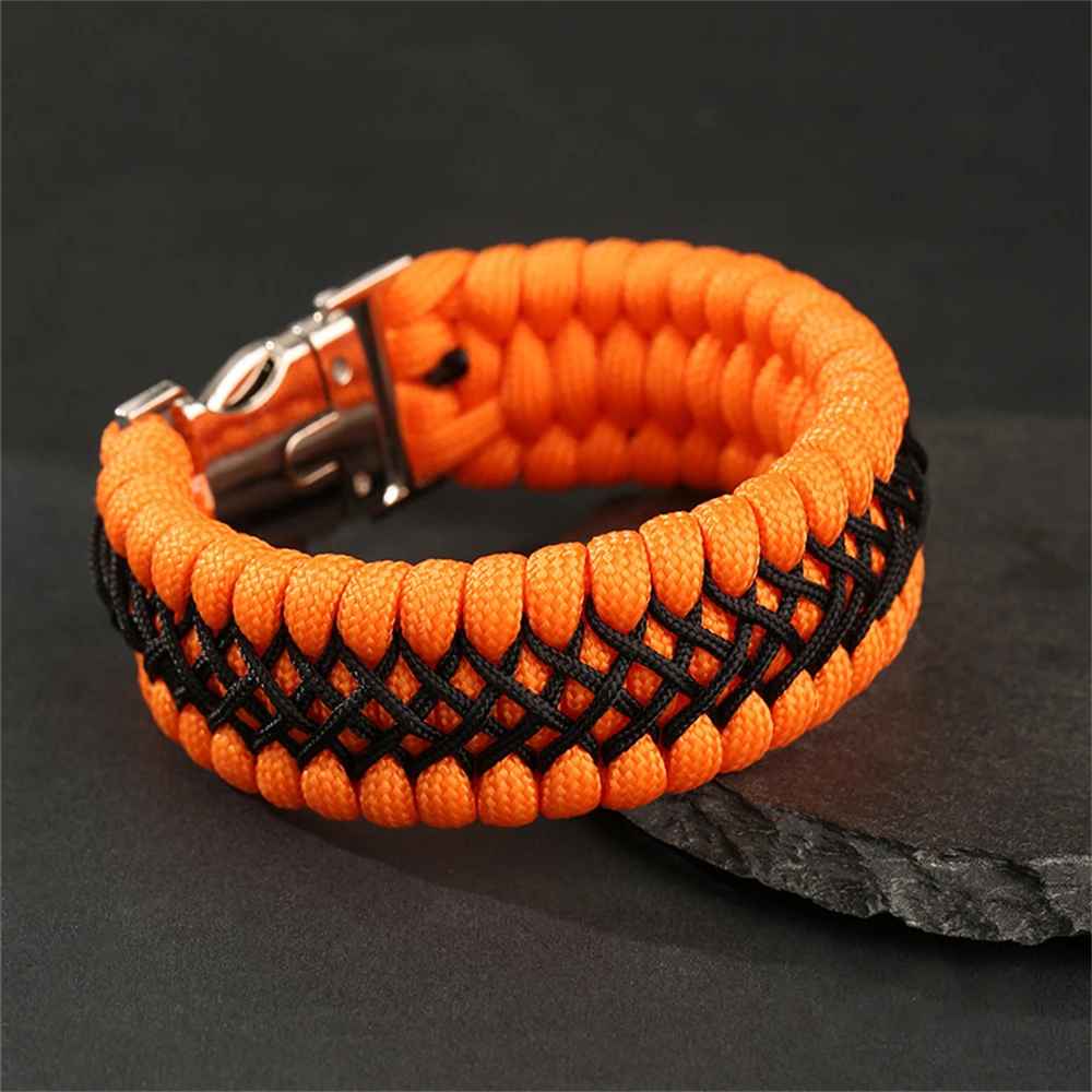 KnotVanta - Bracelet With Woven Cord and Buckle