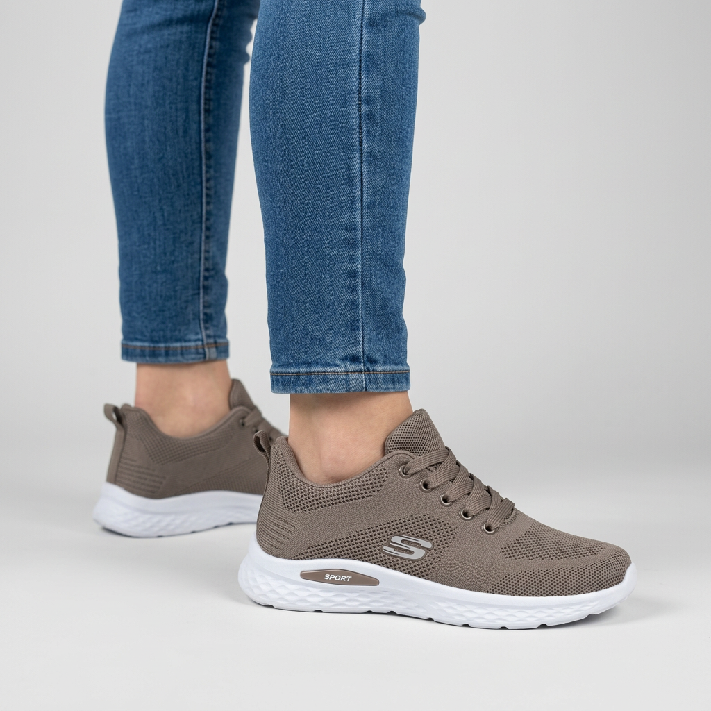Alixia - Comfortable Lace Up Sneaker