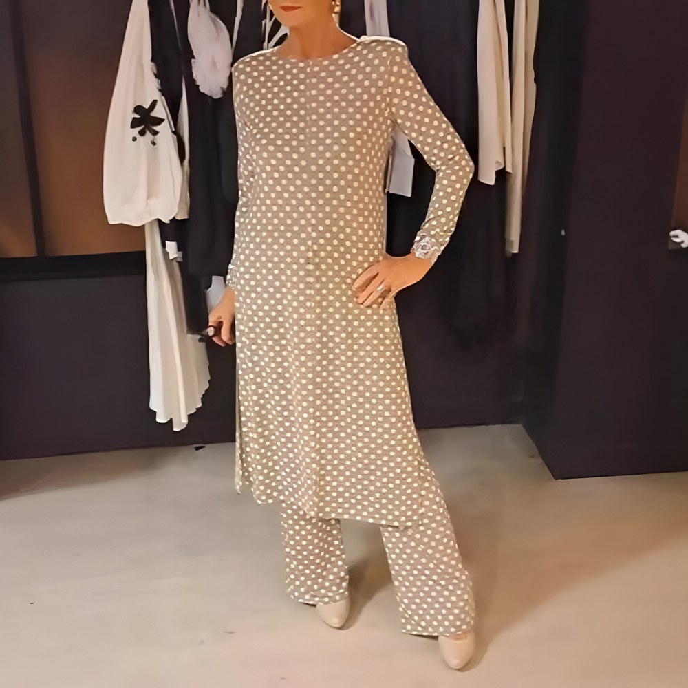 Maryse - Two-Piece Set with Cheerful Dots