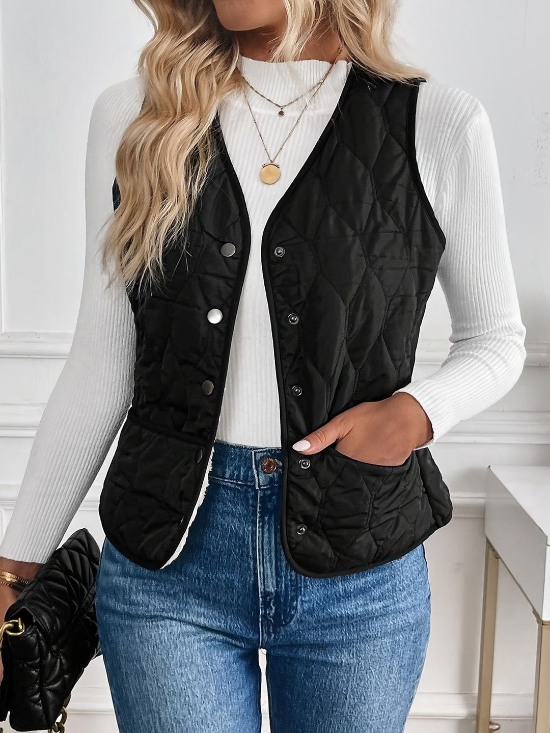 Mandia - Sleeveless Vest With Pockets