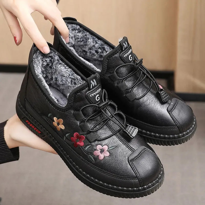 Jaruwan - Fur Lined Floral Embroidered Ankle Boots