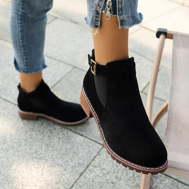 Fakina - Ankle Boots With Decorative Buckle