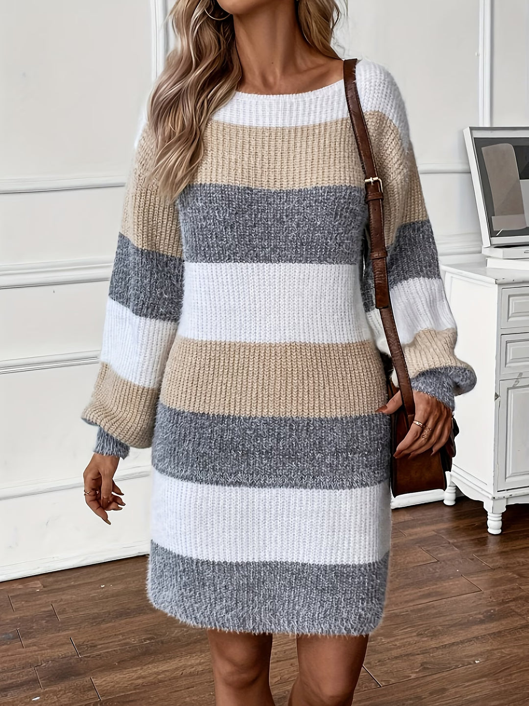 Dastina - Long Sleeve Knitted Sweater Dress