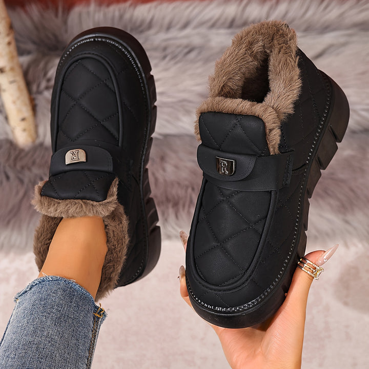 Karryna - Shoes With Quilted Uppers and Plush Lining