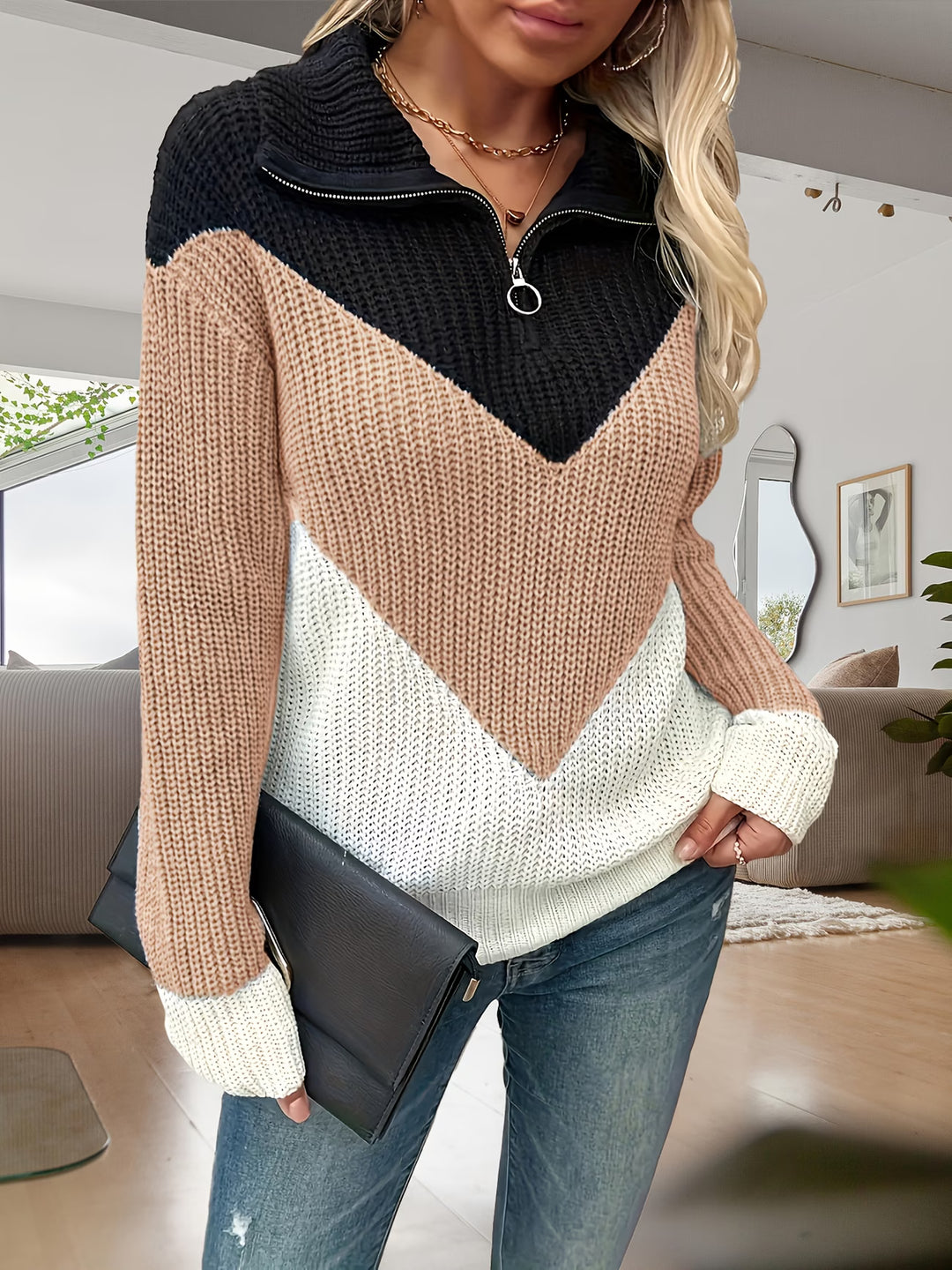 Fagina - Elegant Knitted Sweater with Half Zip