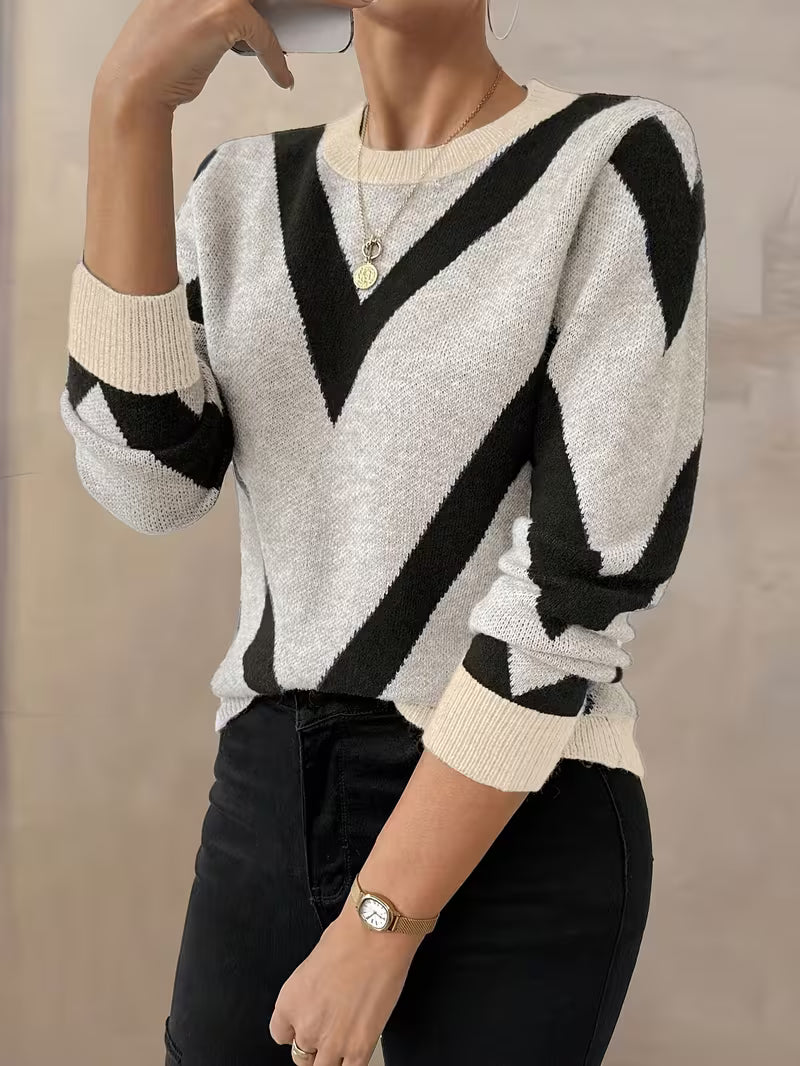 Minaza - Geometric Pattern Round Neck Sweater