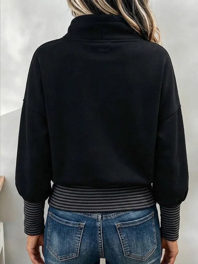 Nibika - Stand-Collar Drawstring Sweatshirt