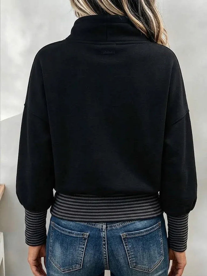 Nibika - Stand-Collar Drawstring Sweatshirt