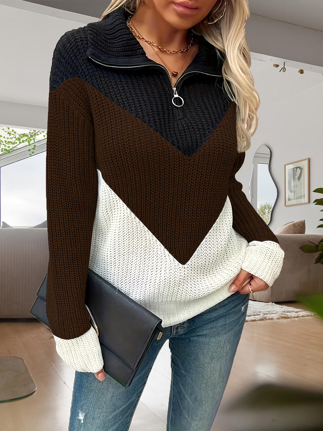 Fagina - Elegant Knitted Sweater with Half Zip
