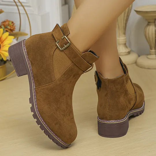 Fakina - Ankle Boots With Decorative Buckle