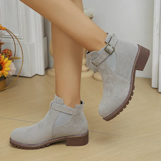 Fakina - Ankle Boots With Decorative Buckle