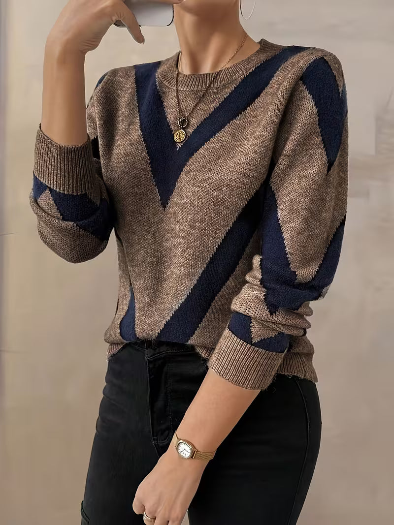Minaza - Geometric Pattern Round Neck Sweater