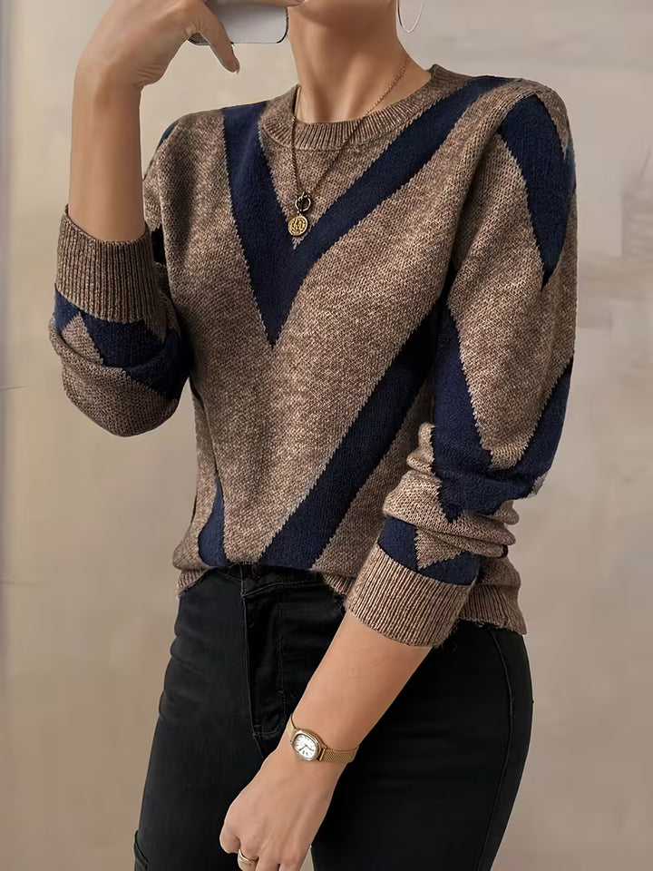 Minaza - Geometric Pattern Round Neck Sweater