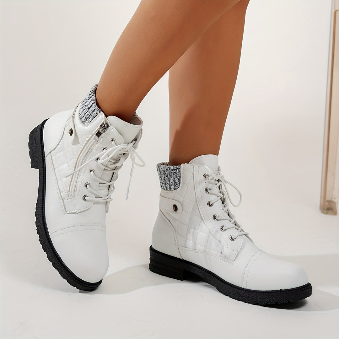 Alfrida - Ankle Boots With Laces and Knitted Cuffs
