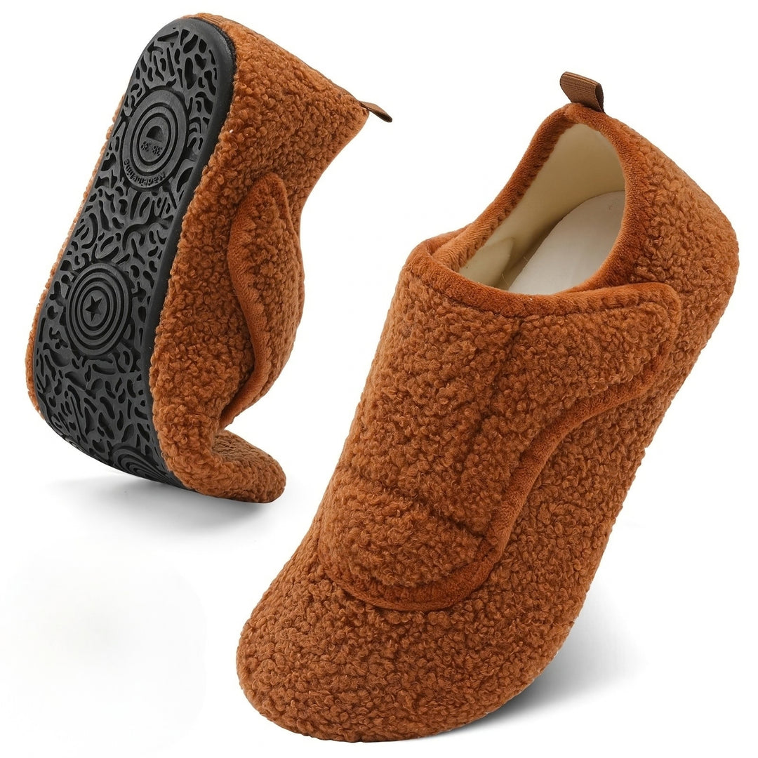 Shehara - Lightweight Wide Slipper With Rubber Sole
