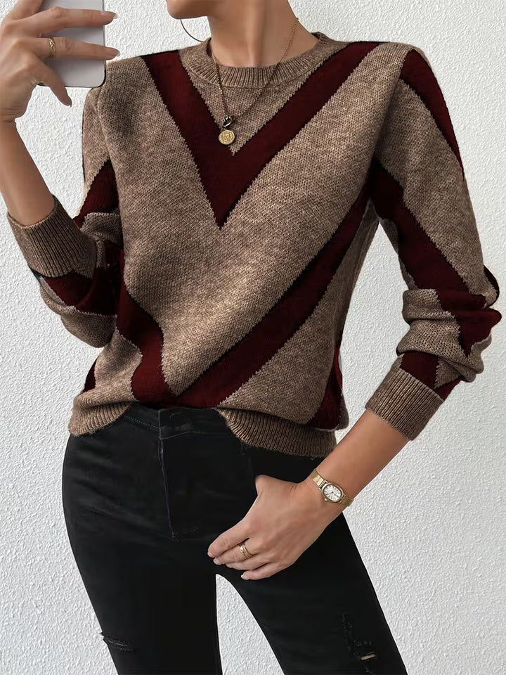 Minaza - Geometric Pattern Round Neck Sweater