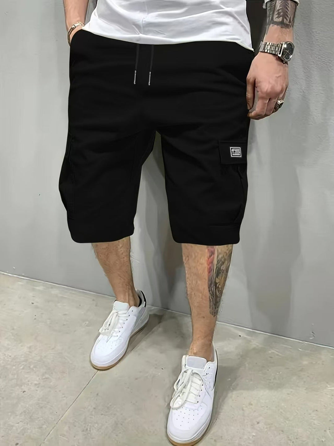 Emmitt - Multi Pocket Cargo Shorts