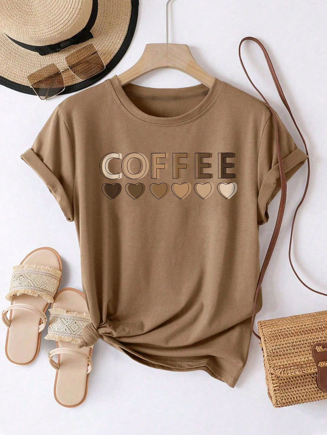 Nimina - Elegant Graphic T-shirt