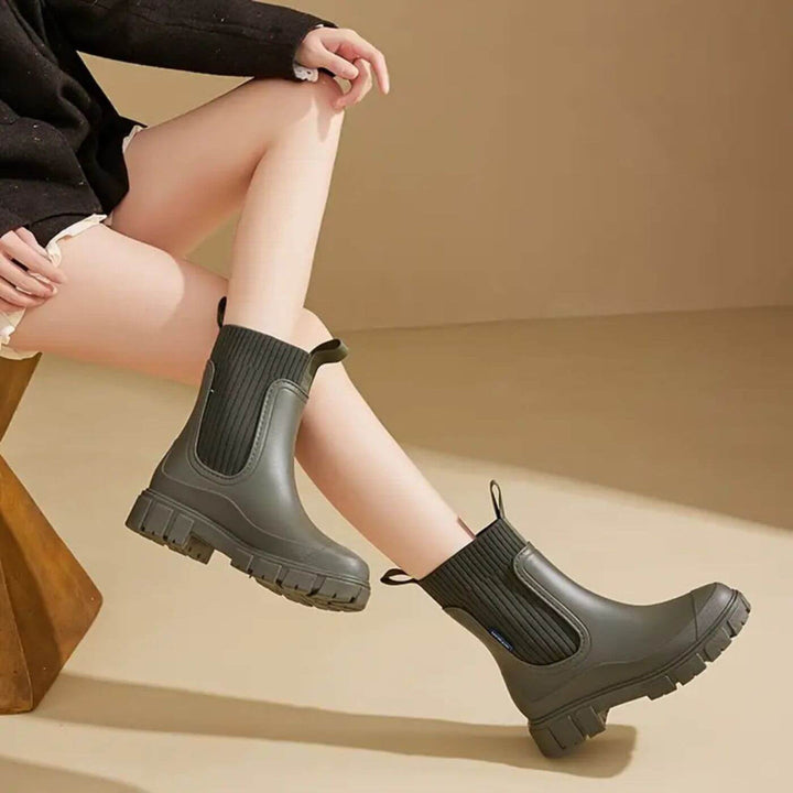 Wanga - Waterproof And Non Slip Boots