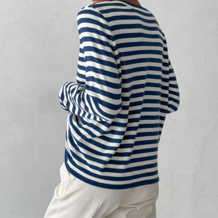 Quintina - Elegant Long Sleeve Sweater With Strape Pattern