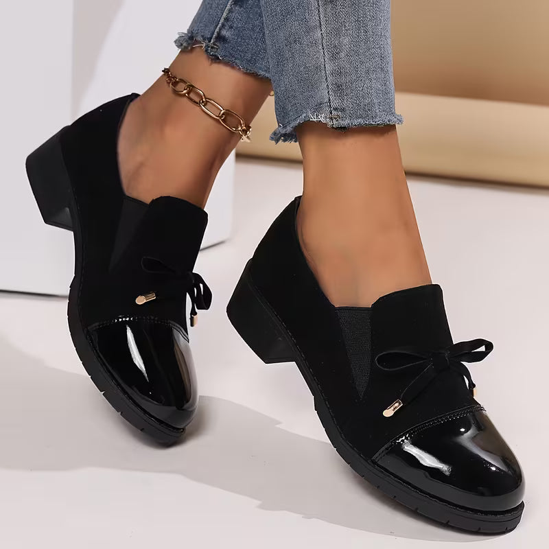 Saiphin - Loafers With Bow and Glossy Toe Cap