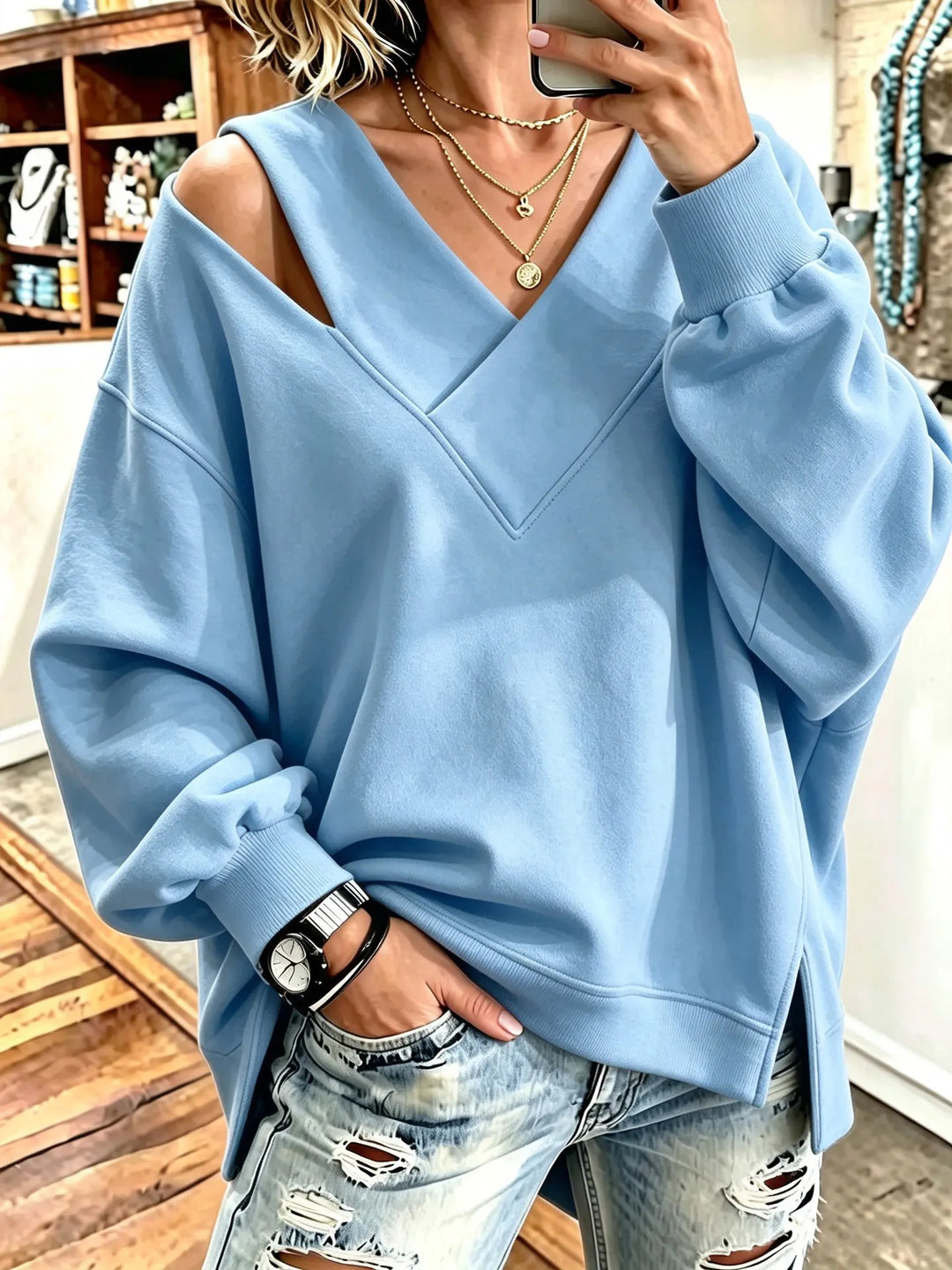 Kirstan - Chic Cutout V-Neck Oversized Sweatshirt