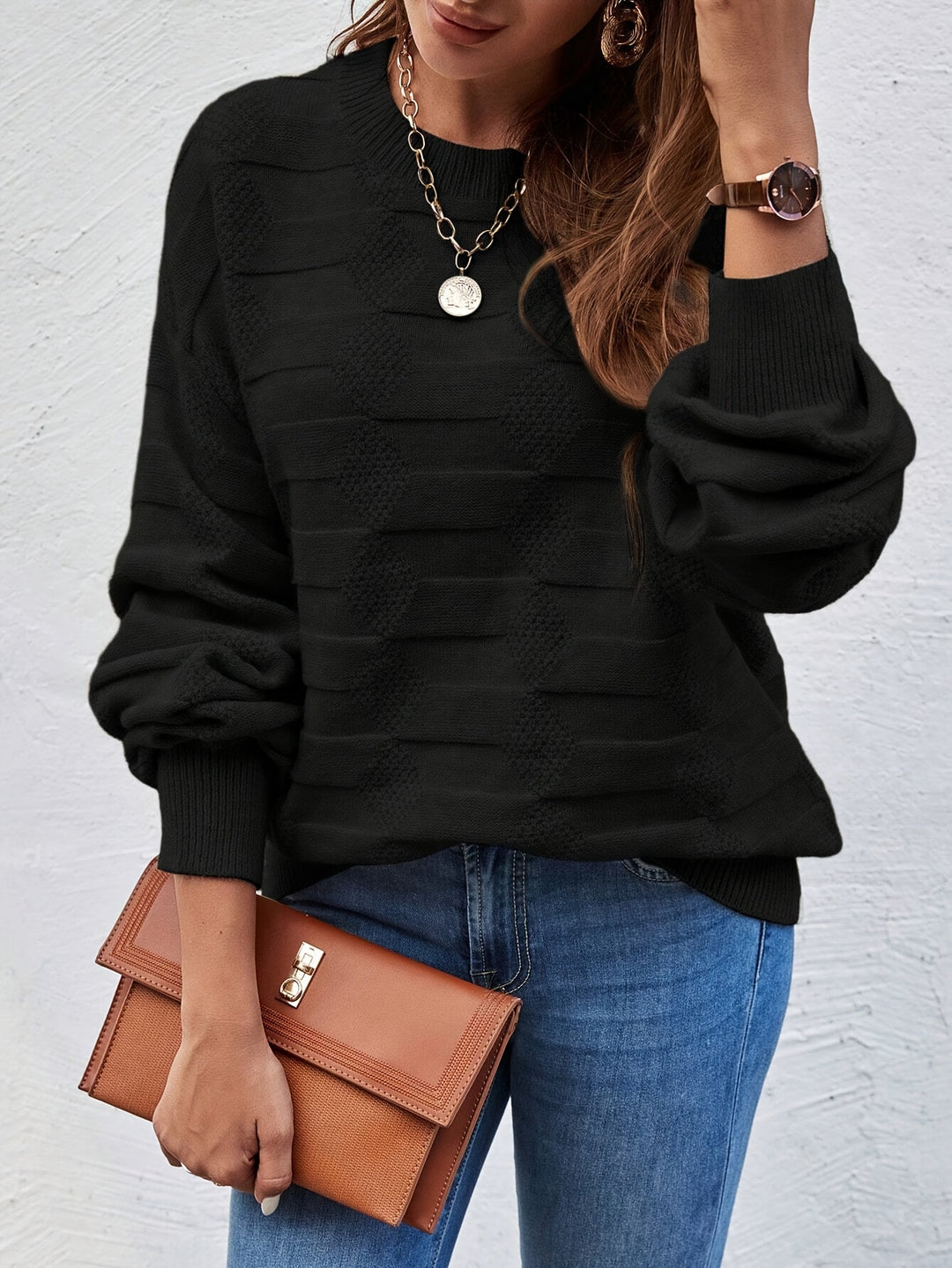 Annastina - Casual Long Sleeve Sweater With Round Neck