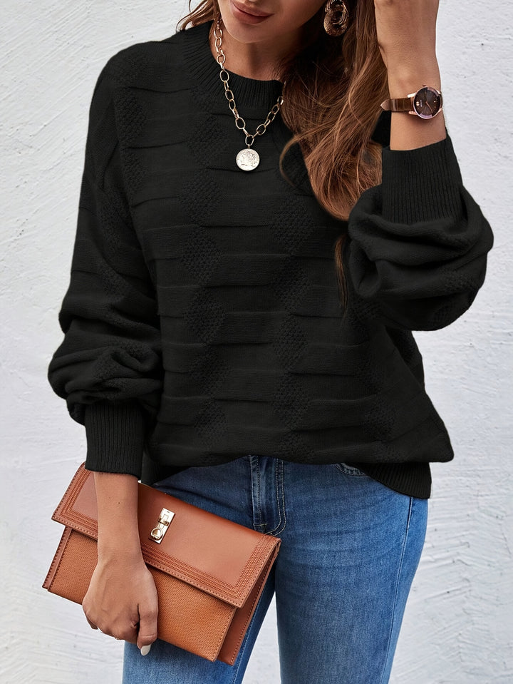 Annastina - Casual Long Sleeve Sweater With Round Neck