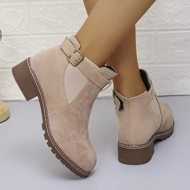 Fakina - Ankle Boots With Decorative Buckle