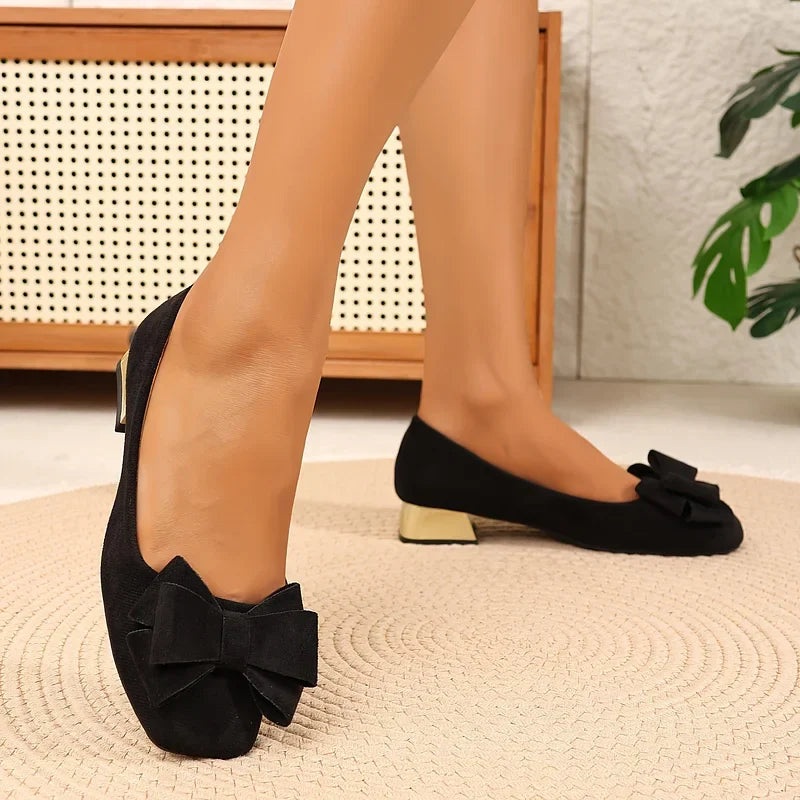 Silvie - Elegant Bow Low Block Heel Pumps