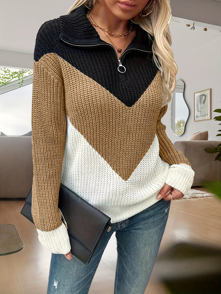 Fagina - Elegant Knitted Sweater with Half Zip