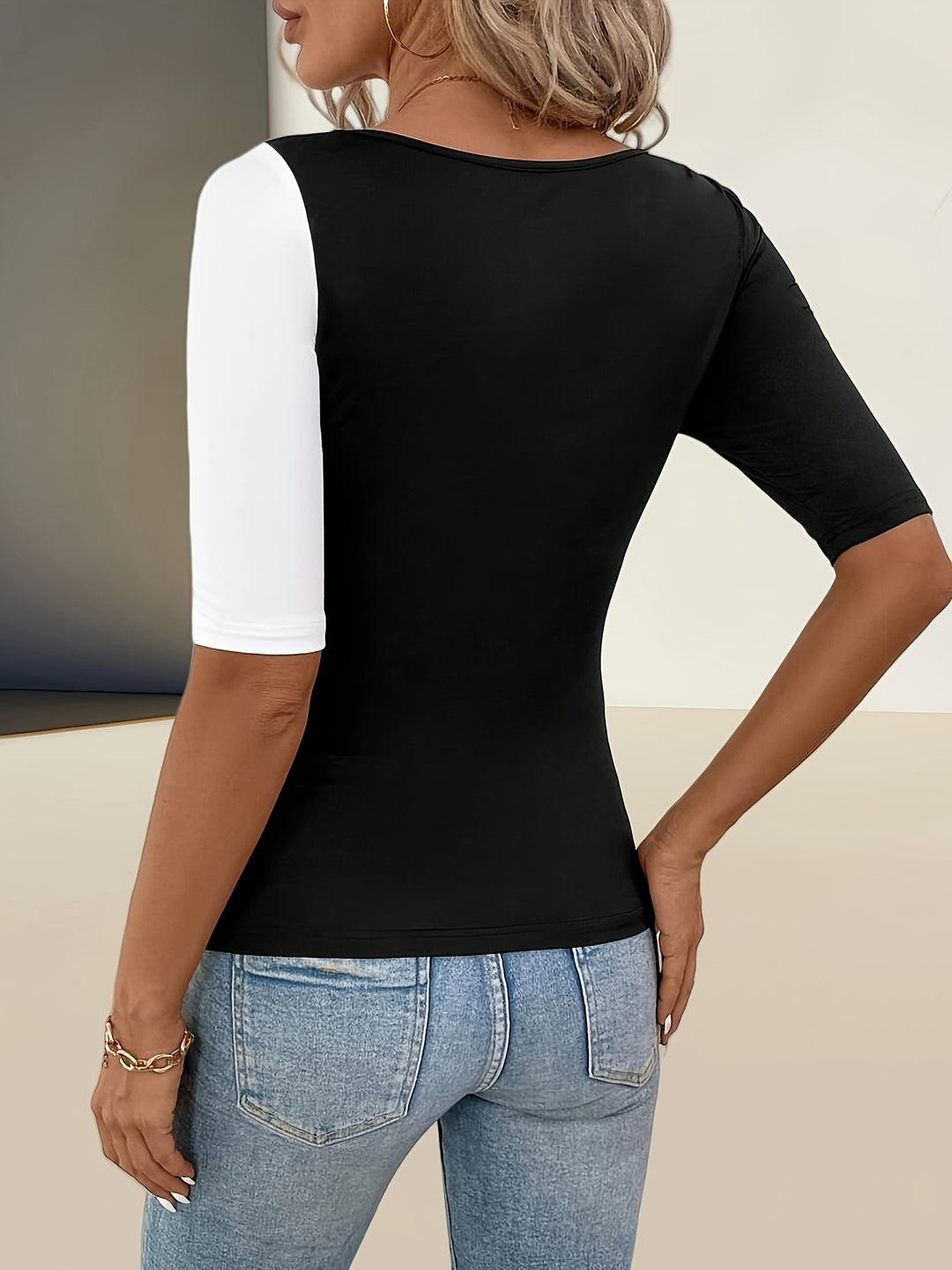 Fadile - Contrast Color Block Square Neck Top