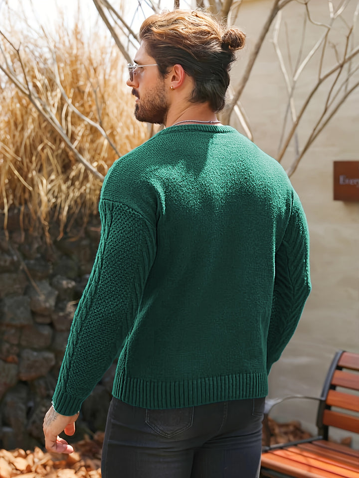 Eiduks - Classic Cable Knit Crew Neck Sweater