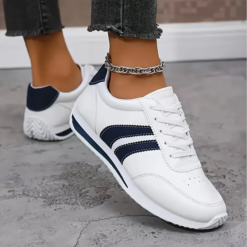 Larenda - Orthopedic Lace-Up Sneaker