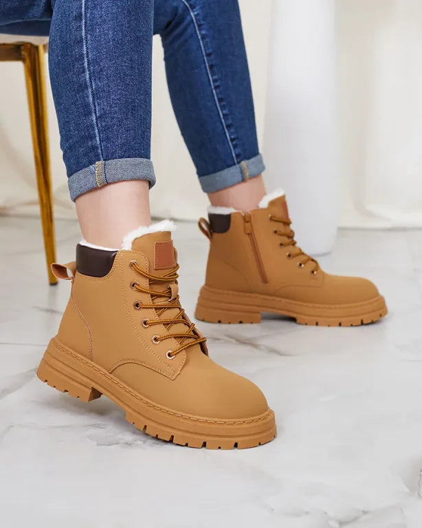 Alosia - Ankle Boots with Laces and Chunky Soles