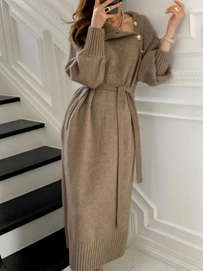 Nassra - Elegant Turtleneck Dress