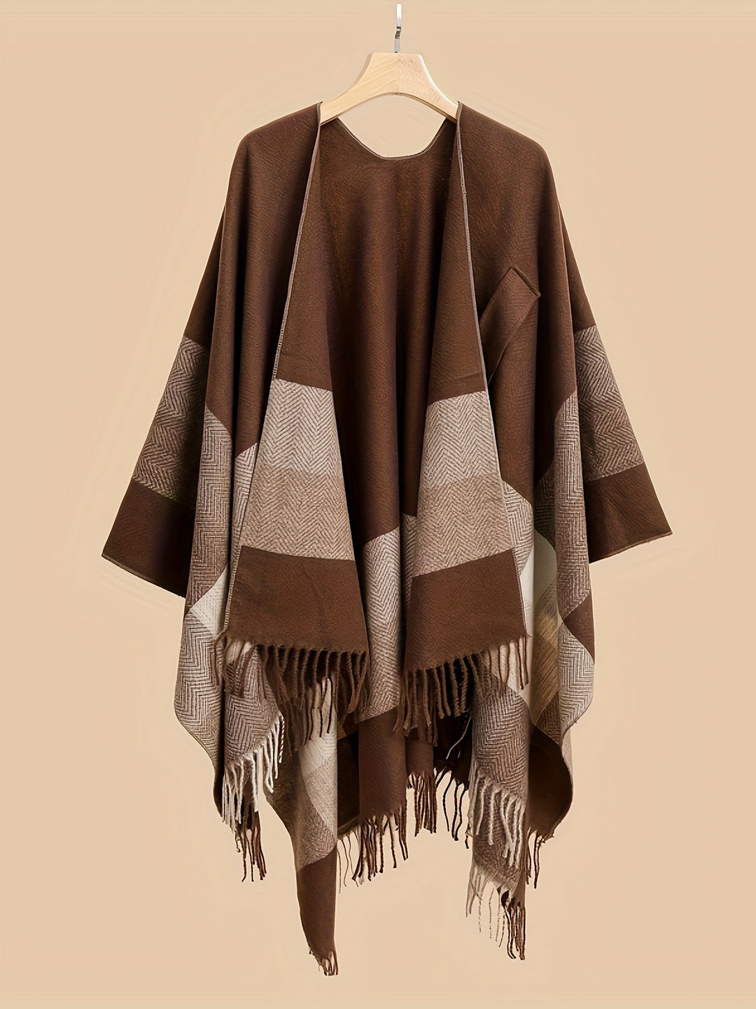 Kyrine - Geometric Pattern Fringed Poncho Shawl Wrap